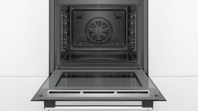Unutrašnjost pećnice Bosch HBA573BS1